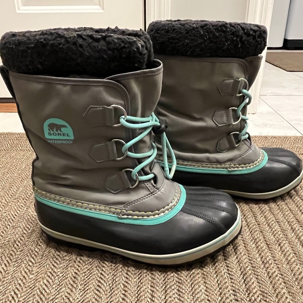 Women’s Sorel Snowboots